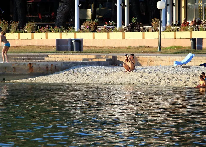 Daire With Parking Space Valbandon, - 23659 *